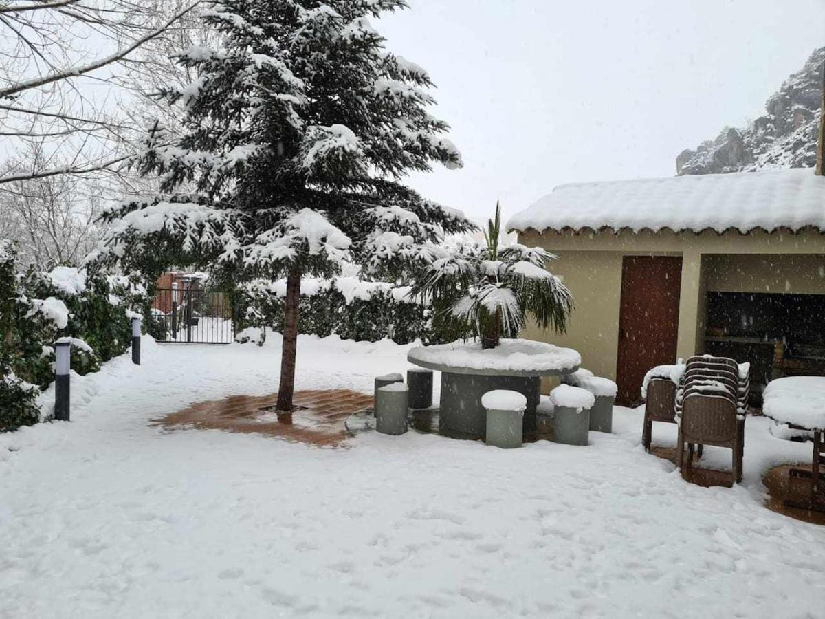 Casa Rural Villa Pilar Albentosa エクステリア 写真
