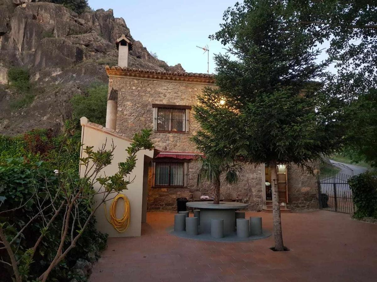 Casa Rural Villa Pilar Albentosa エクステリア 写真